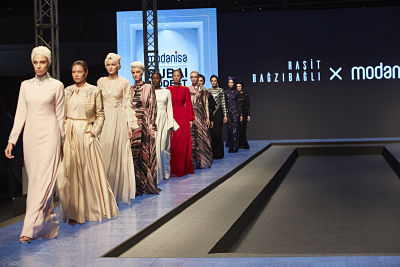 Muslim fashion Collection of Rasit Bagzibagli, Turkish designer in Dubai Modest Fashion Show. Photo by Mustafa Cetin