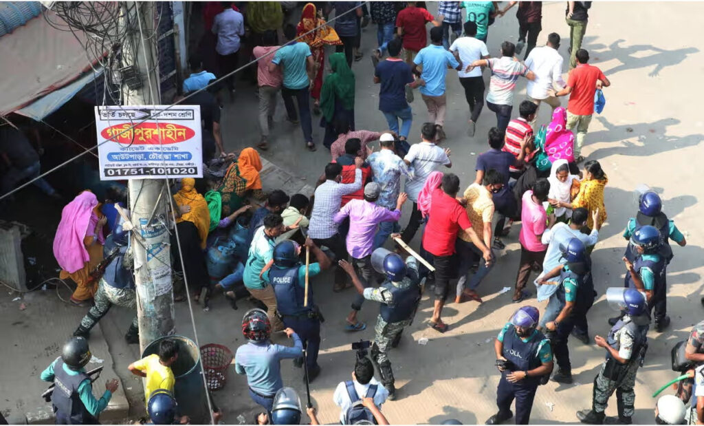 Bangeladesh, garment factory clash